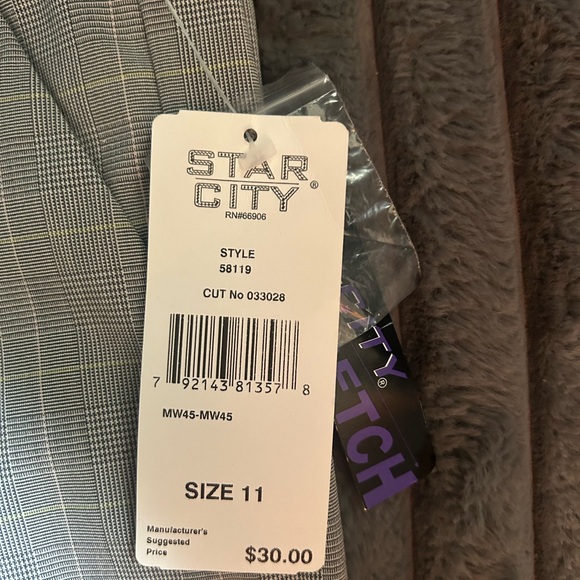 Star City Grey and White Checkered Crop Pants - Picture 2 of 5